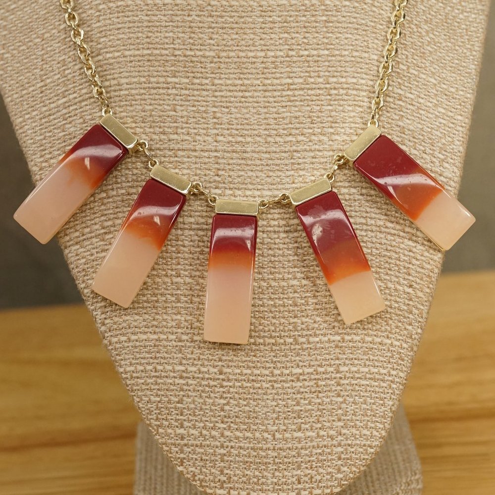 Ann Taylor Loft Jewelry Red Pink Gradient Geometric Collar Pendant Necklace 18"
